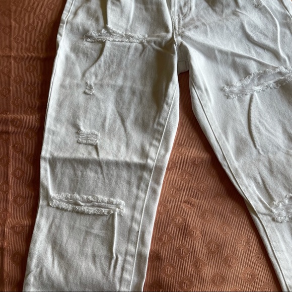 Distressed White Mom Jeans - Picture 3 of 12